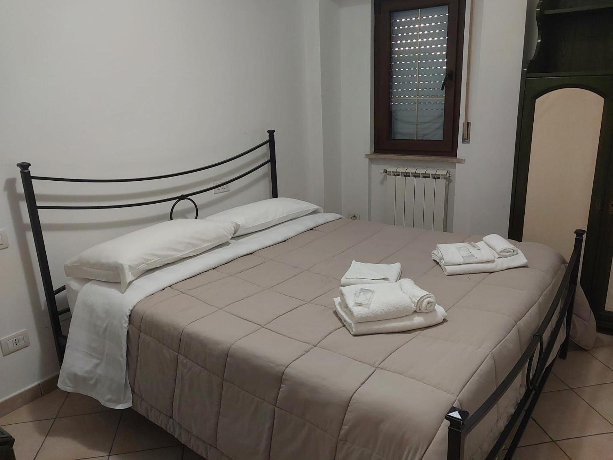 Speedy Guest Rooms - Camere Vicino Aeroporto E Fiera Fiumicino Exterior photo