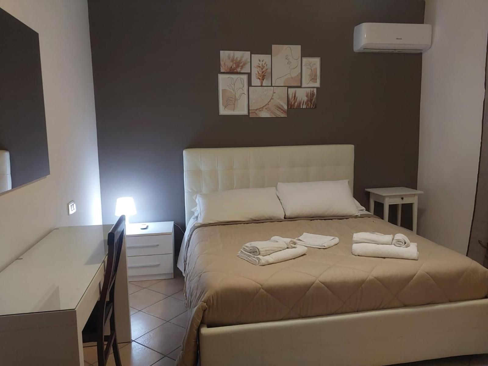 Speedy Guest Rooms - Camere Vicino Aeroporto E Fiera Fiumicino Exterior photo